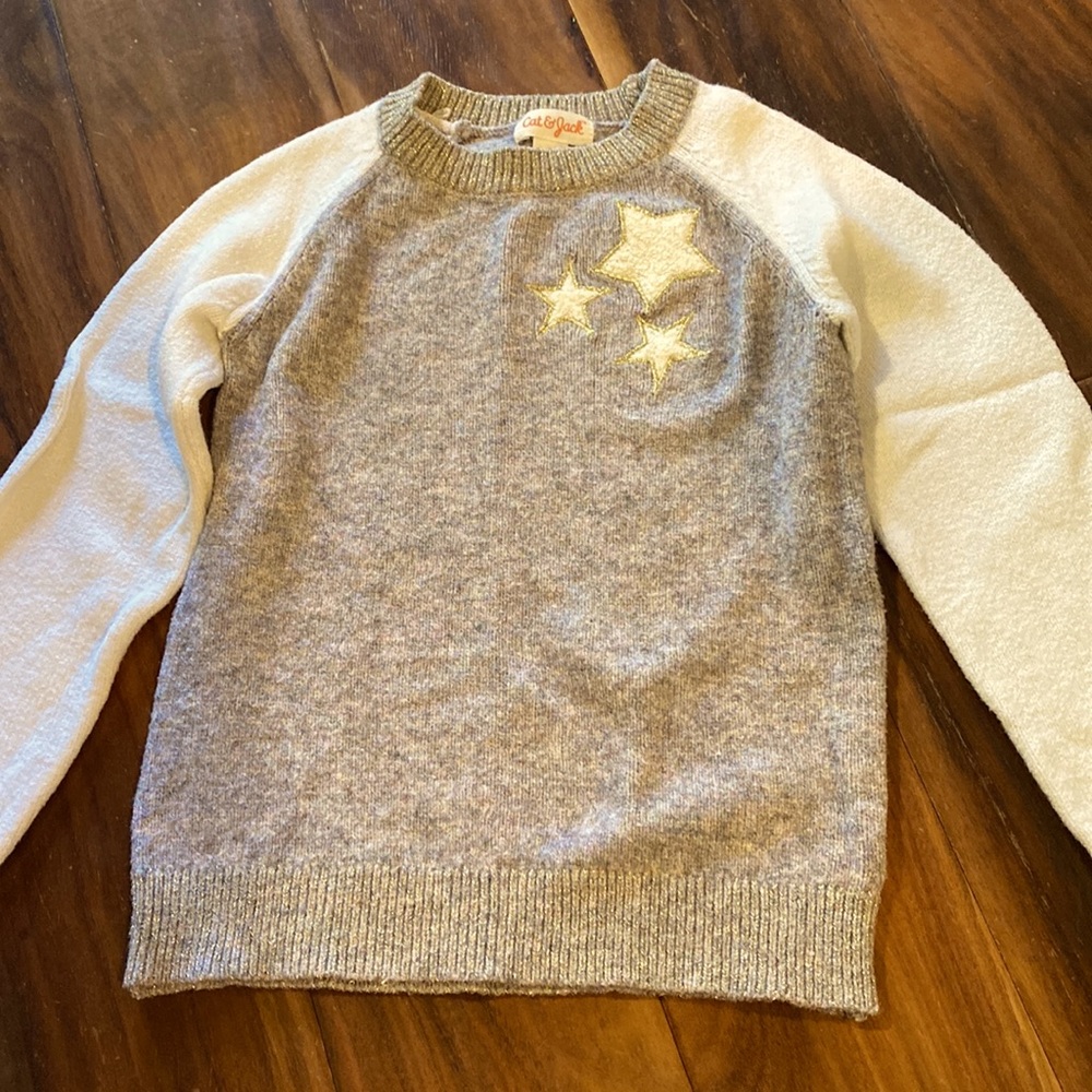 Cat & Jack Sweater Size 5t